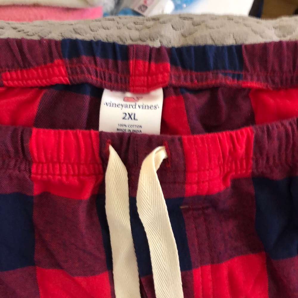 Vineyard vines lounge pants